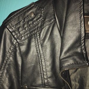 Ci sono black leather jacket